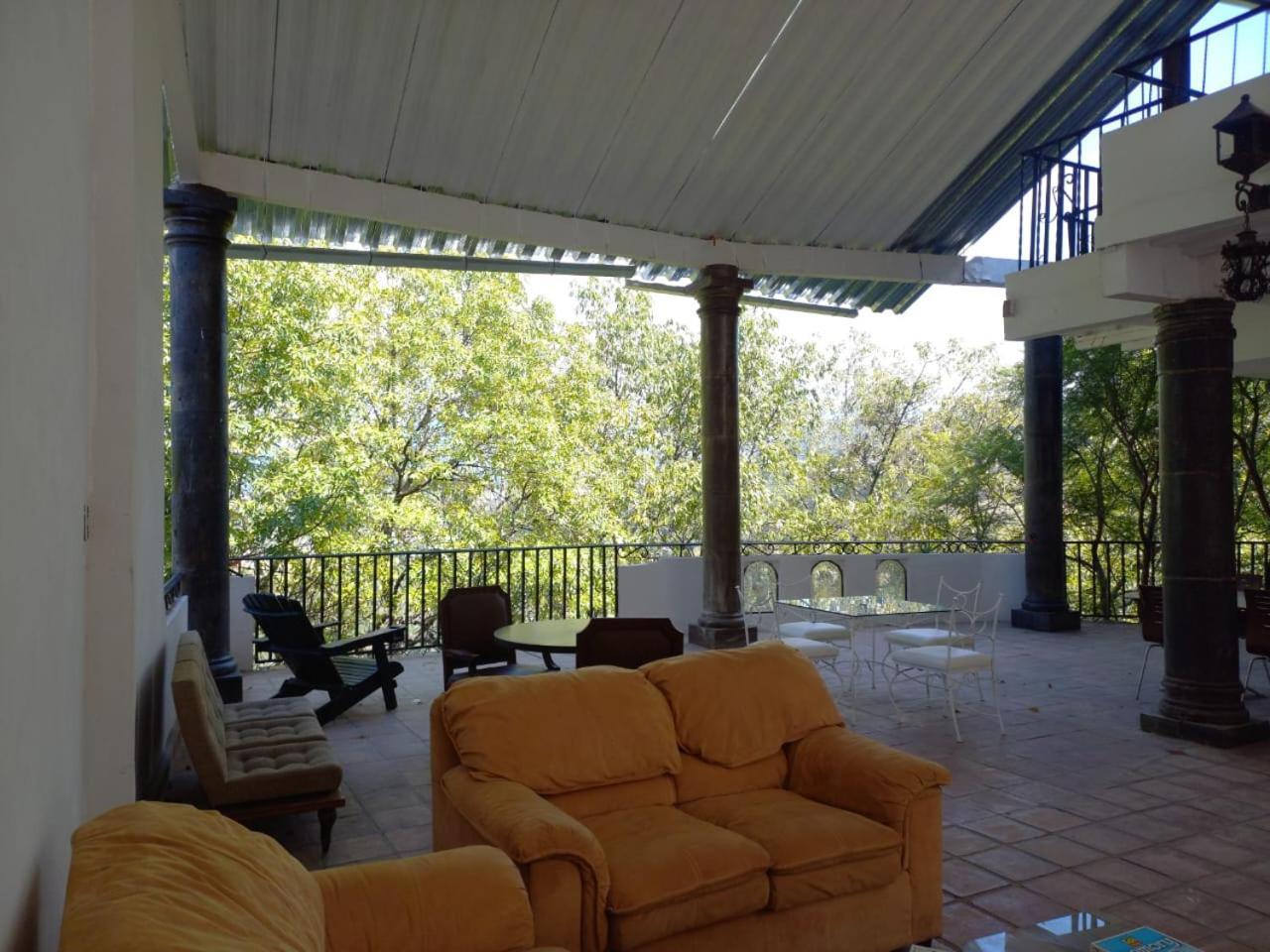 Solache Inn Zitácuaro Buitenkant foto
